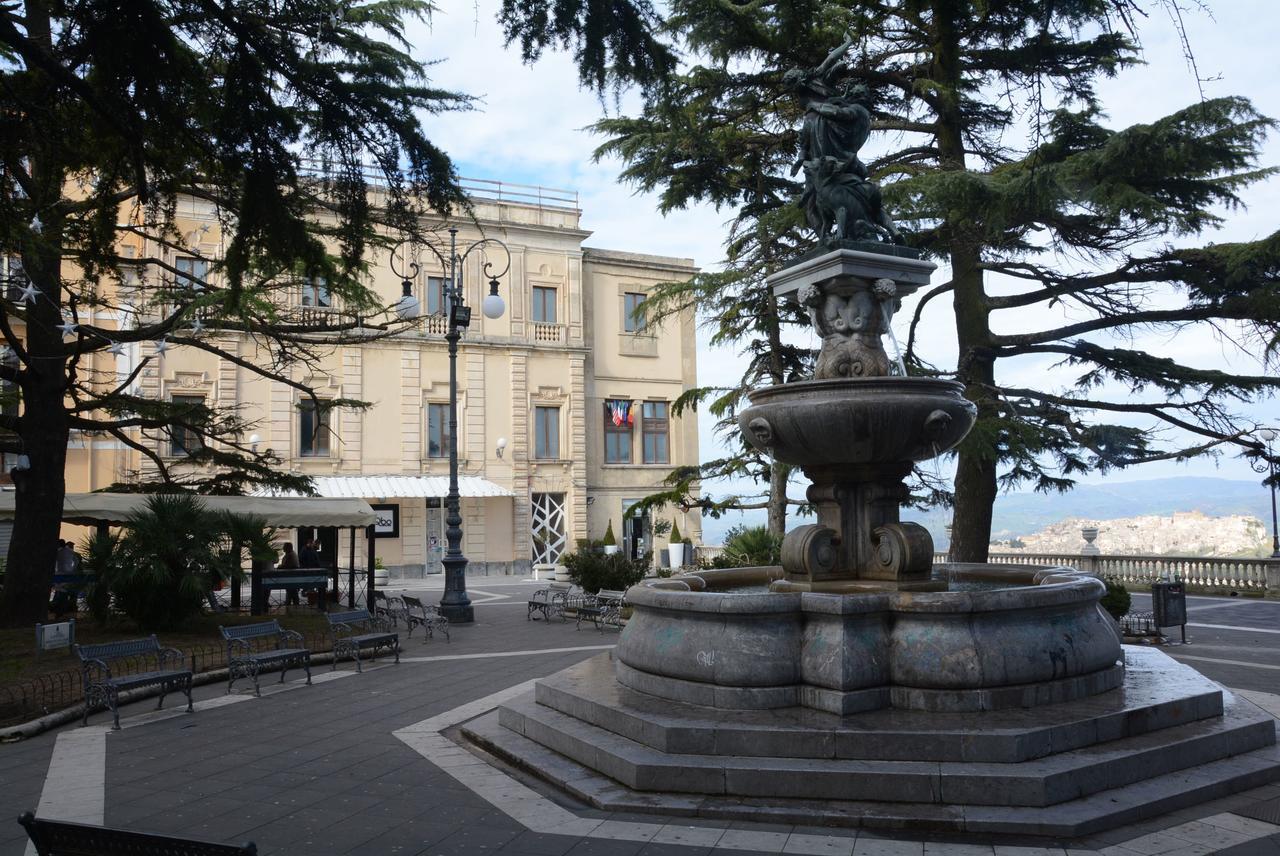 Una Casa Al Belvedere Enna Luaran gambar